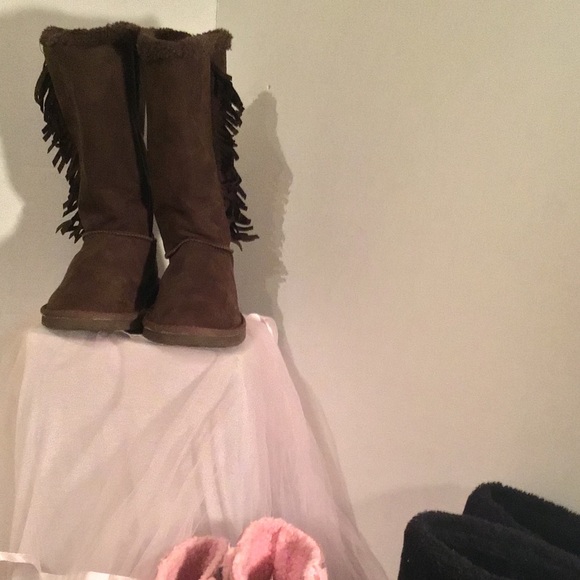 Girls Brown Boots Size 3 - Picture 1 of 4